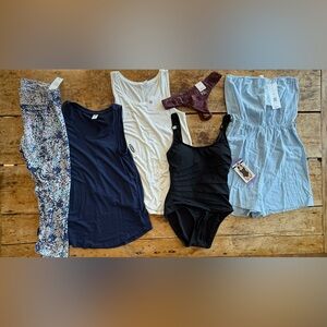 Women’s SPRING/SUMMER Bundle - XS NWT